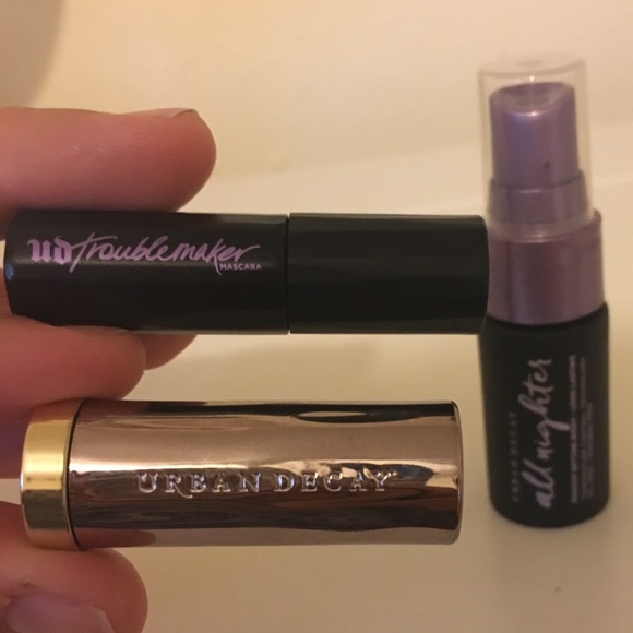 Urban Decay Troublemaker kit - Picture 3 of 5